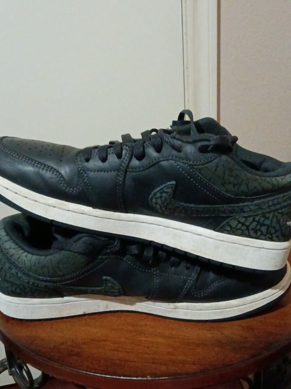 Nike Air Jordan 1 SE Low Black Elephant Mens Size 9 FB9907-001 Sneakers Shoes - Picture 11 of 13